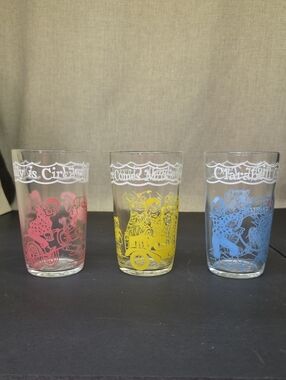 3 Vintage Welch's jelly jar glass from 1953, featuring Howdy Doody characters